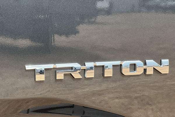 2025 Mitsubishi Triton GLS MV 4X4