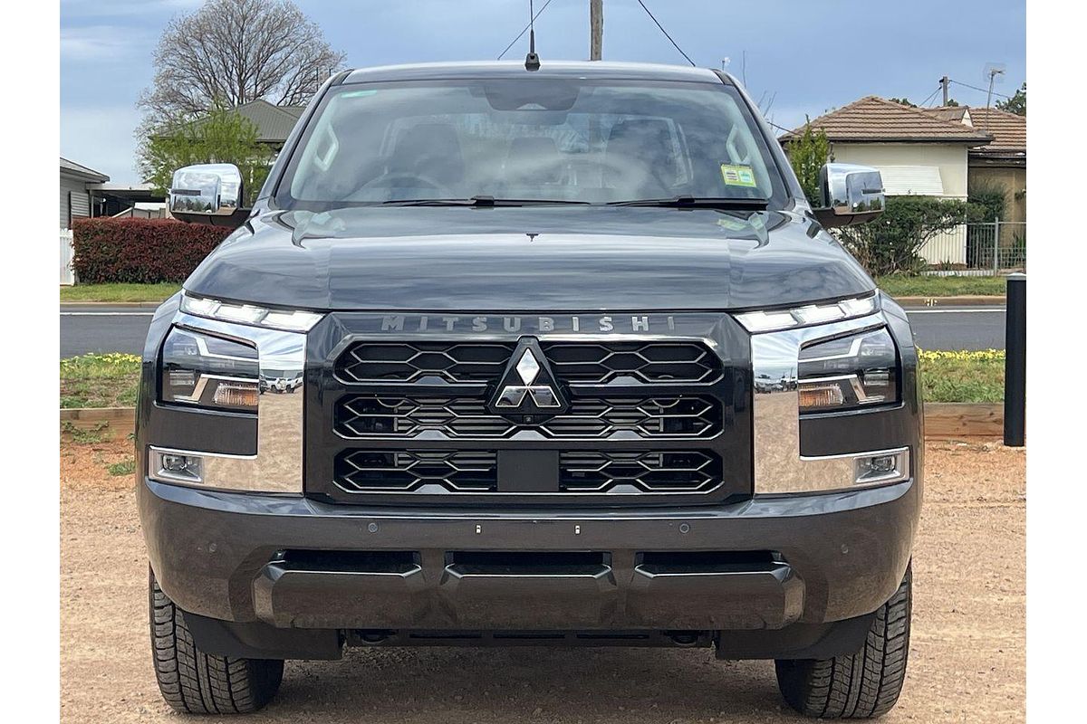 2025 Mitsubishi Triton GLS MV 4X4