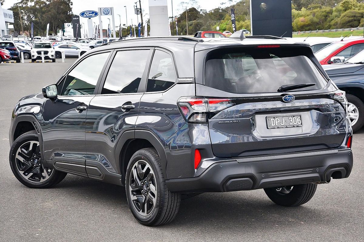 2025 Subaru Forester Touring S6