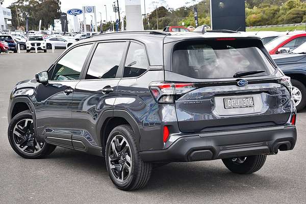 2025 Subaru Forester Touring S6