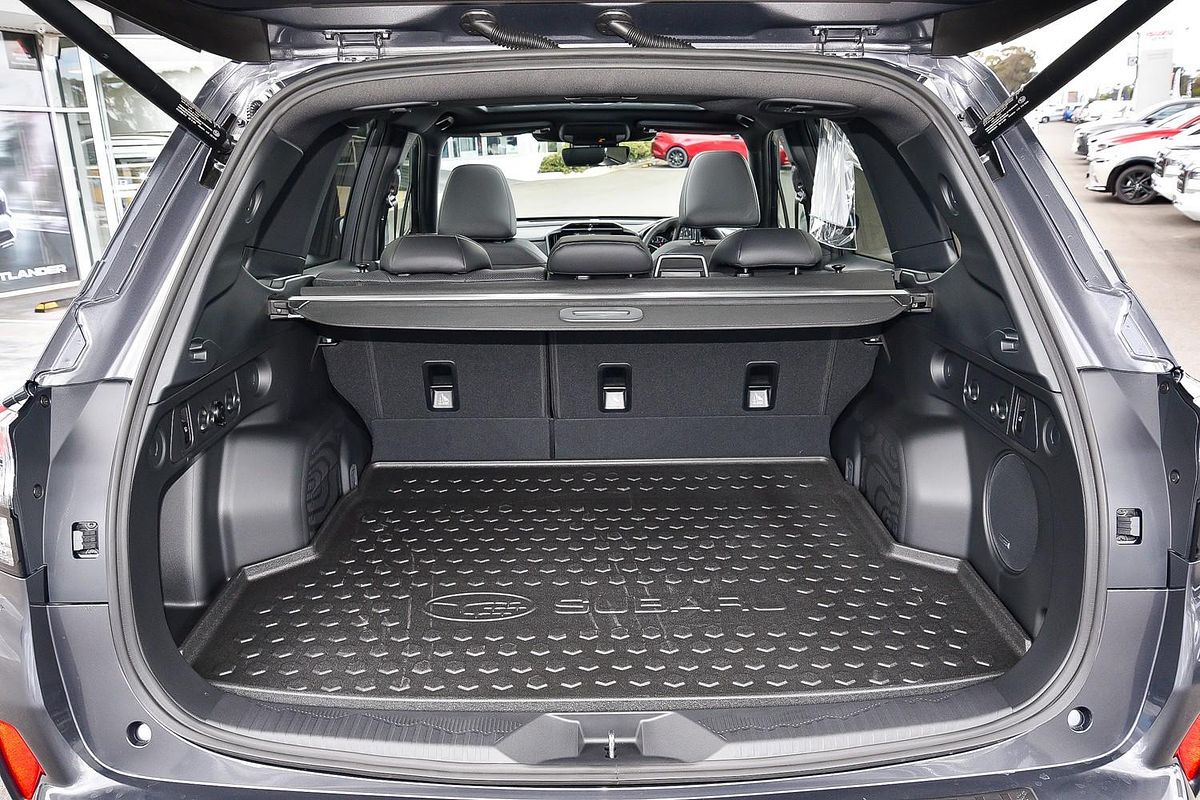 2025 Subaru Forester Touring S6