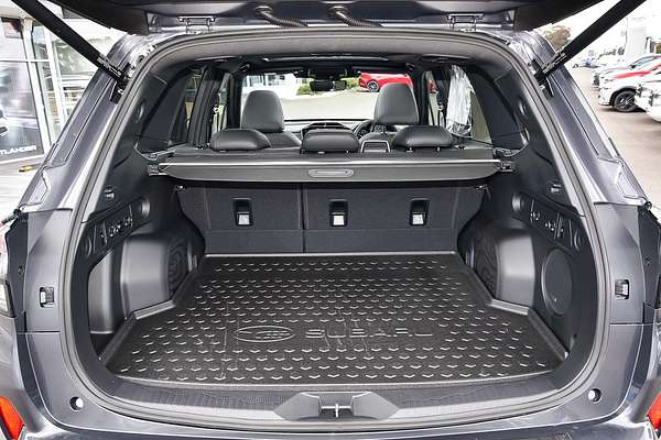 2025 Subaru Forester Touring S6