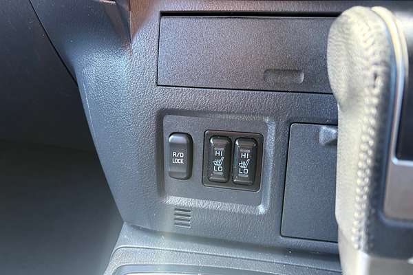 2017 Mitsubishi Pajero GLX NX