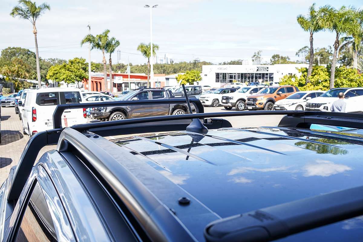 2025 Ford Ranger Platinum 4X4 3.0L