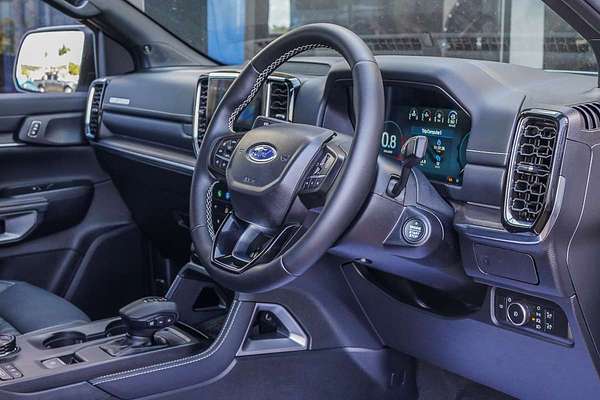 2025 Ford Ranger Platinum 4X4 3.0L