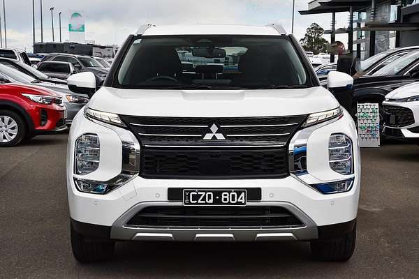 2024 Mitsubishi Outlander LS ZM