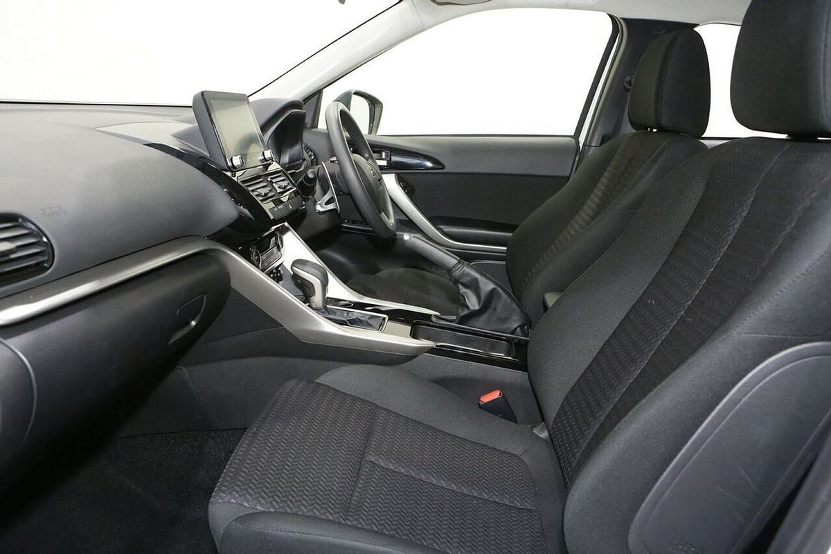 2024 Mitsubishi Eclipse Cross ES YB