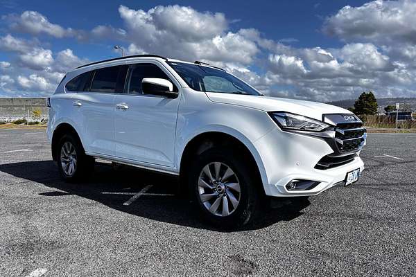 2023 Isuzu MU-X LS-U