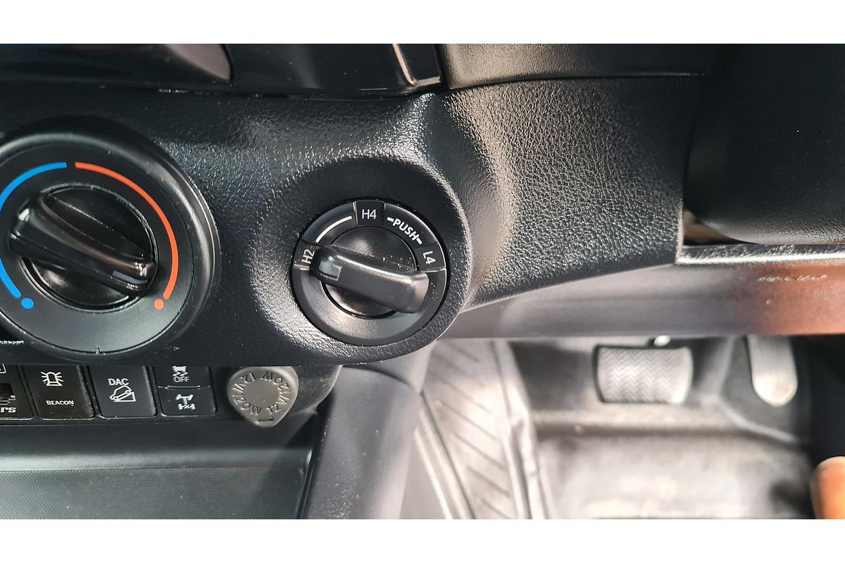 2021 Toyota Hilux SR GUN126R 4X4