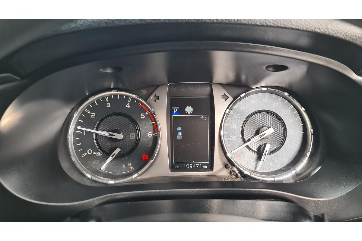 2021 Toyota Hilux SR GUN126R 4X4