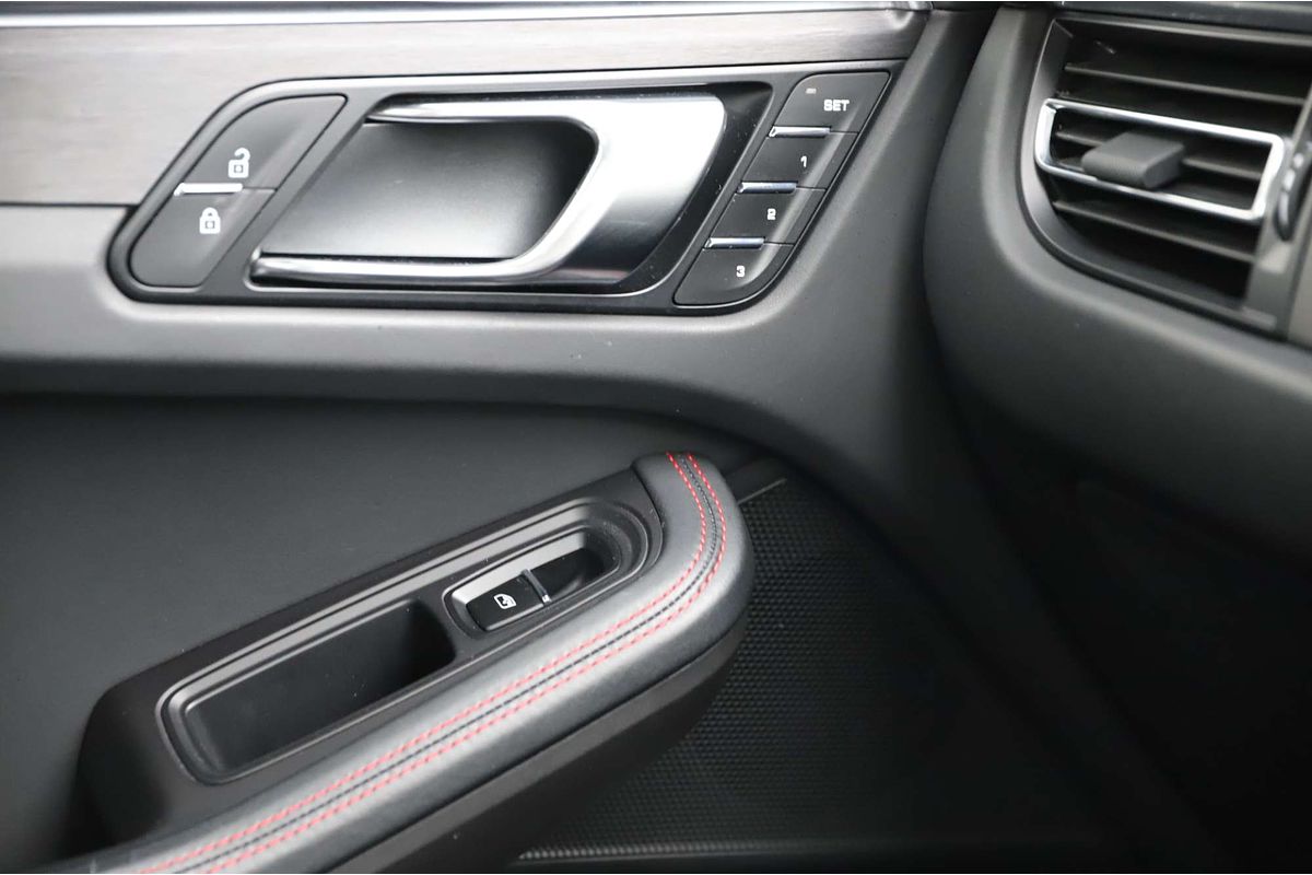 2021 Porsche Macan GTS 95B