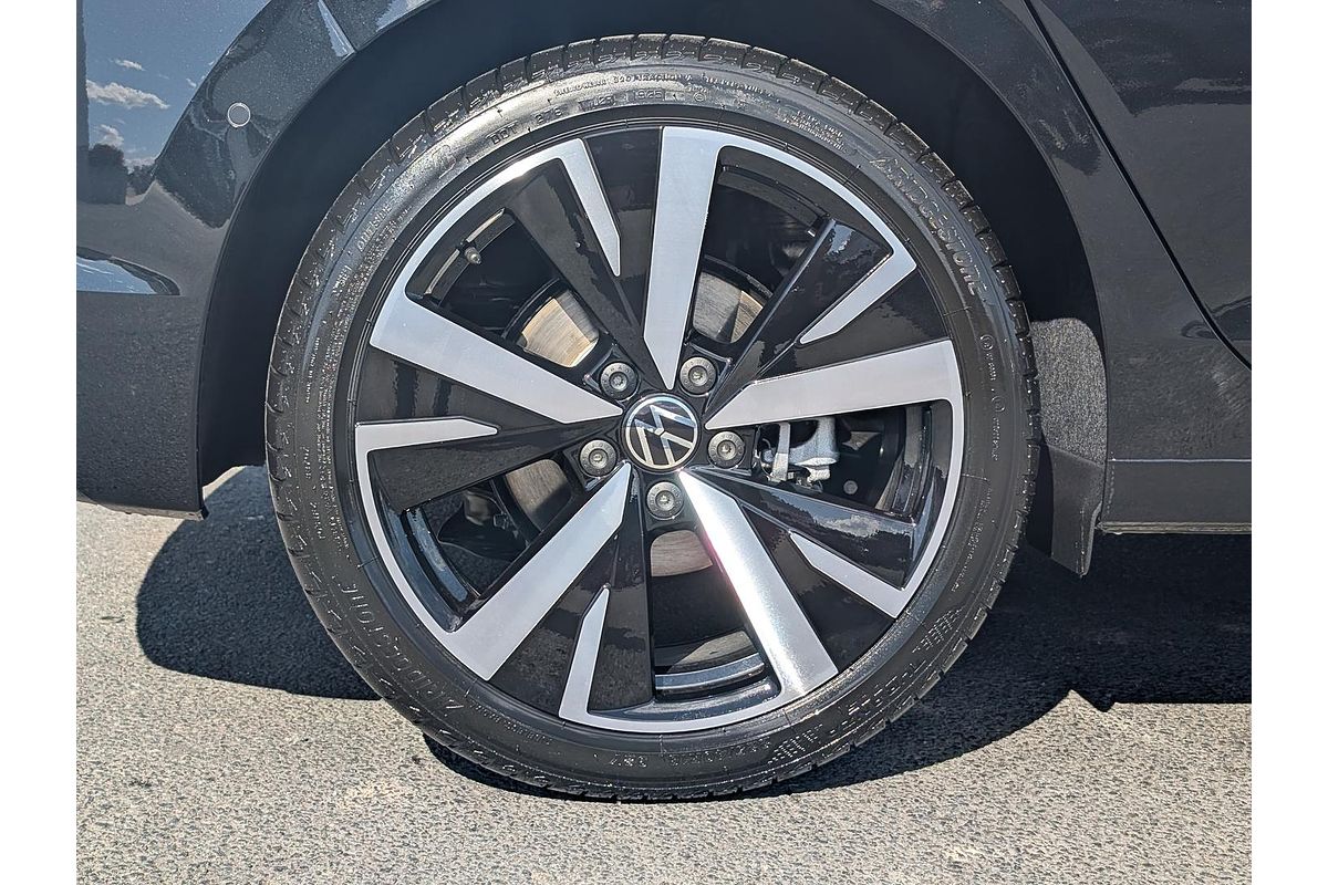 2025 Volkswagen Golf 110TSI Style 8.5