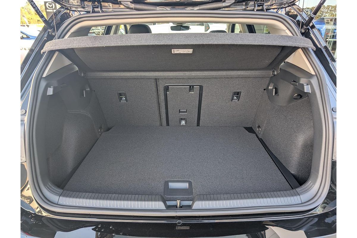 2025 Volkswagen Golf 110TSI Style 8.5