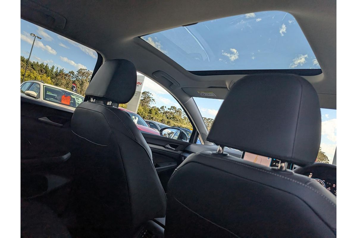 2025 Volkswagen Golf 110TSI Style 8.5