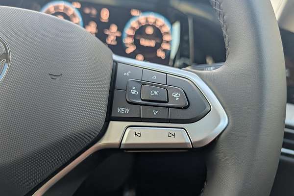 2025 Volkswagen Golf 110TSI Style 8.5