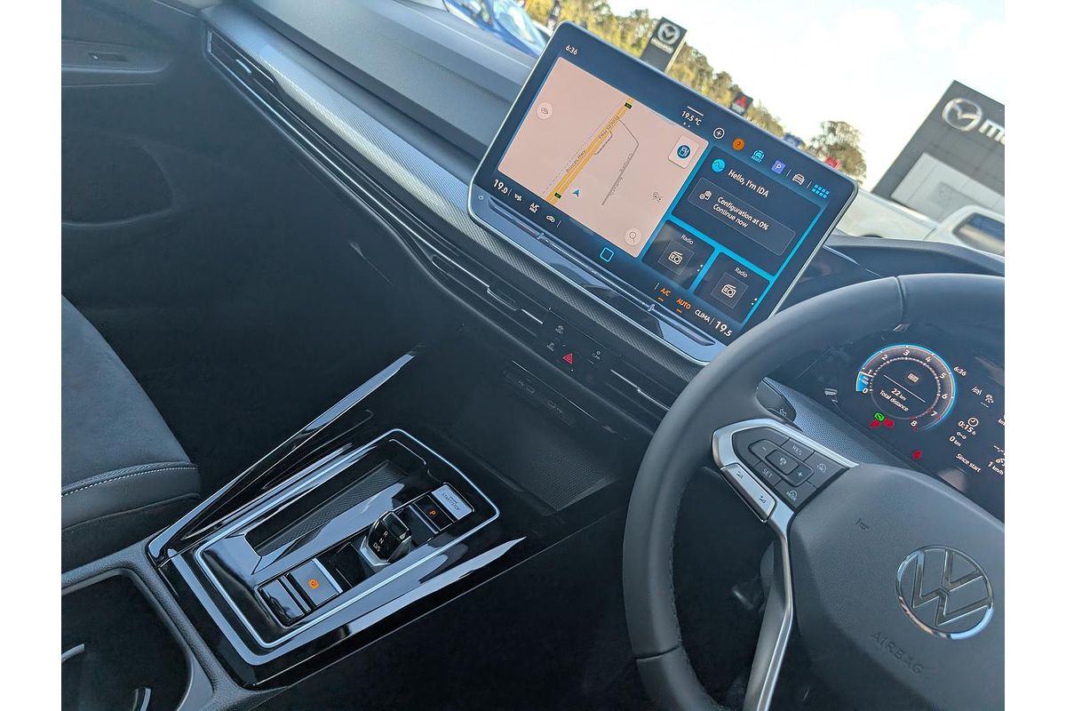 2025 Volkswagen Golf 110TSI Style 8.5