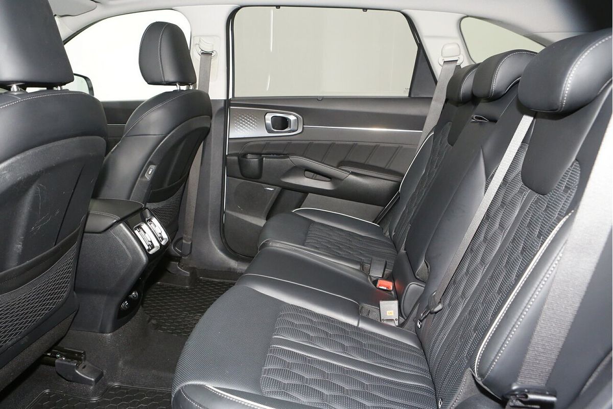 2022 Kia Sorento GT-Line MQ4