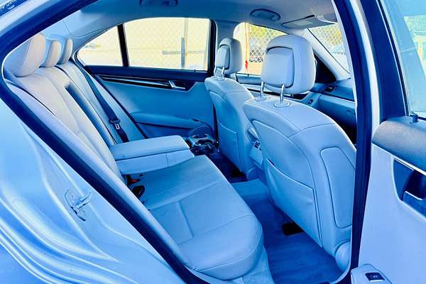 2007 Mercedes-Benz 200 KOMPRESSOR AVANTGARDE W204