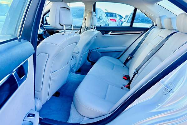 2007 Mercedes-Benz 200 KOMPRESSOR AVANTGARDE W204