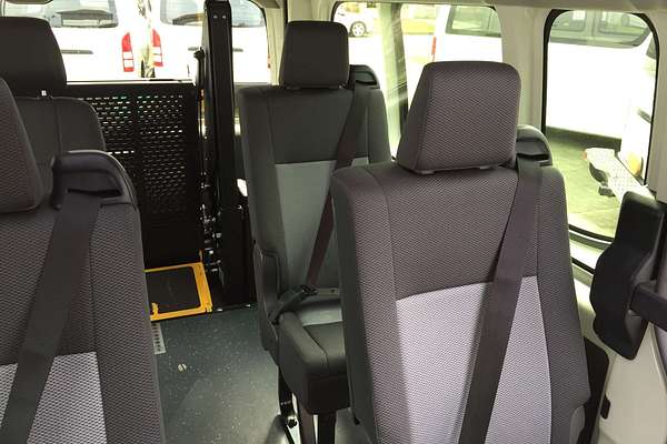 2021 Toyota Hiace SLWB COMMUTER (12 SEATS) GDH322R