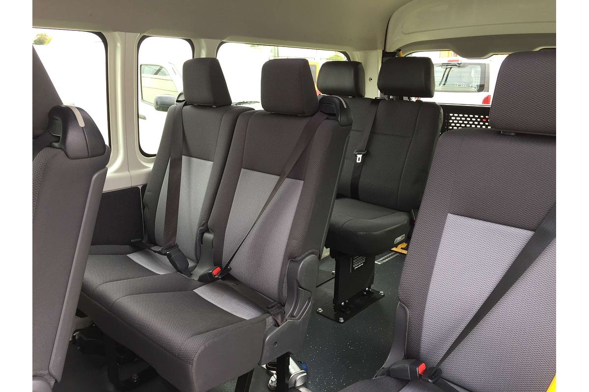 2021 Toyota Hiace SLWB COMMUTER (12 SEATS) GDH322R
