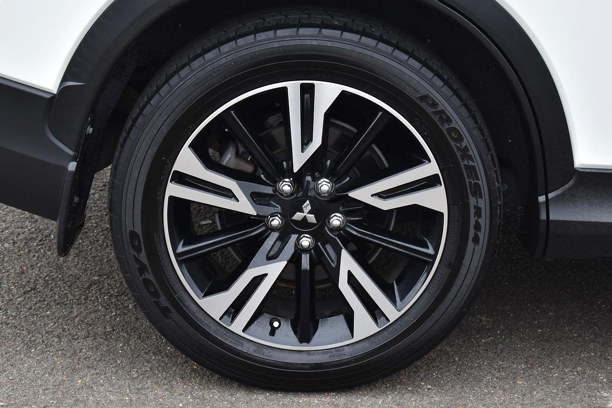 2020 Mitsubishi Eclipse Cross LS YB