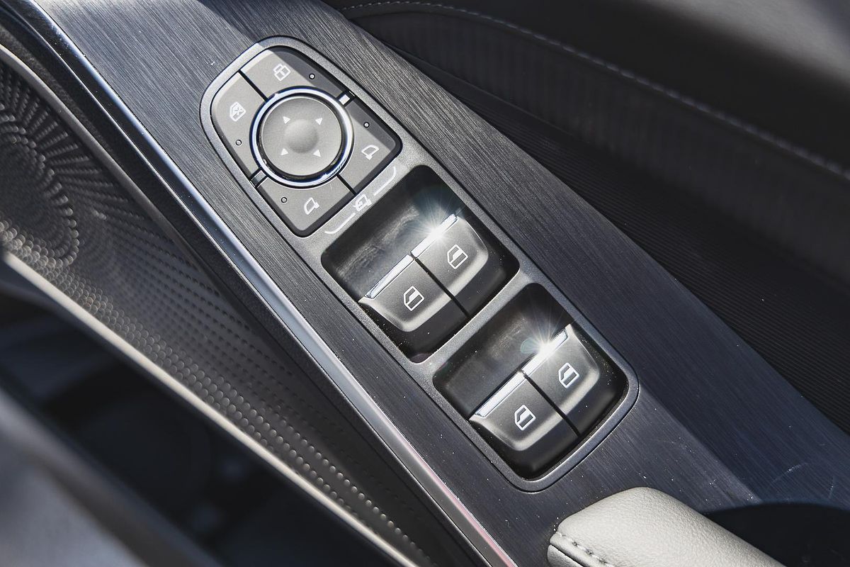 2025 GWM Haval H6 Ultra PHEV B01