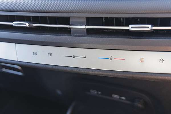 2023 LDV MIFA Mode