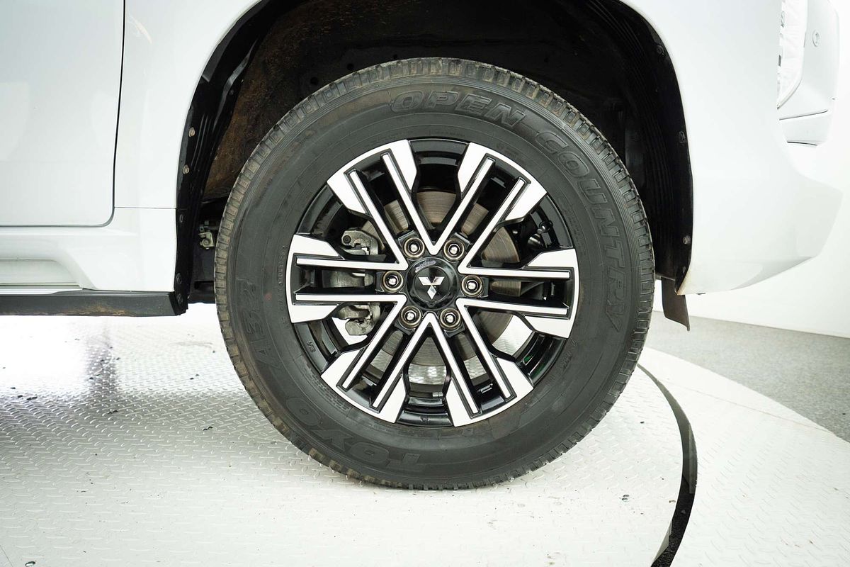 2023 Mitsubishi Pajero Sport Exceed QF