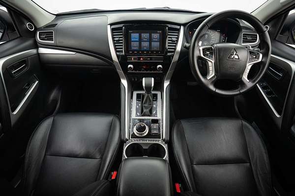 2023 Mitsubishi Pajero Sport Exceed QF