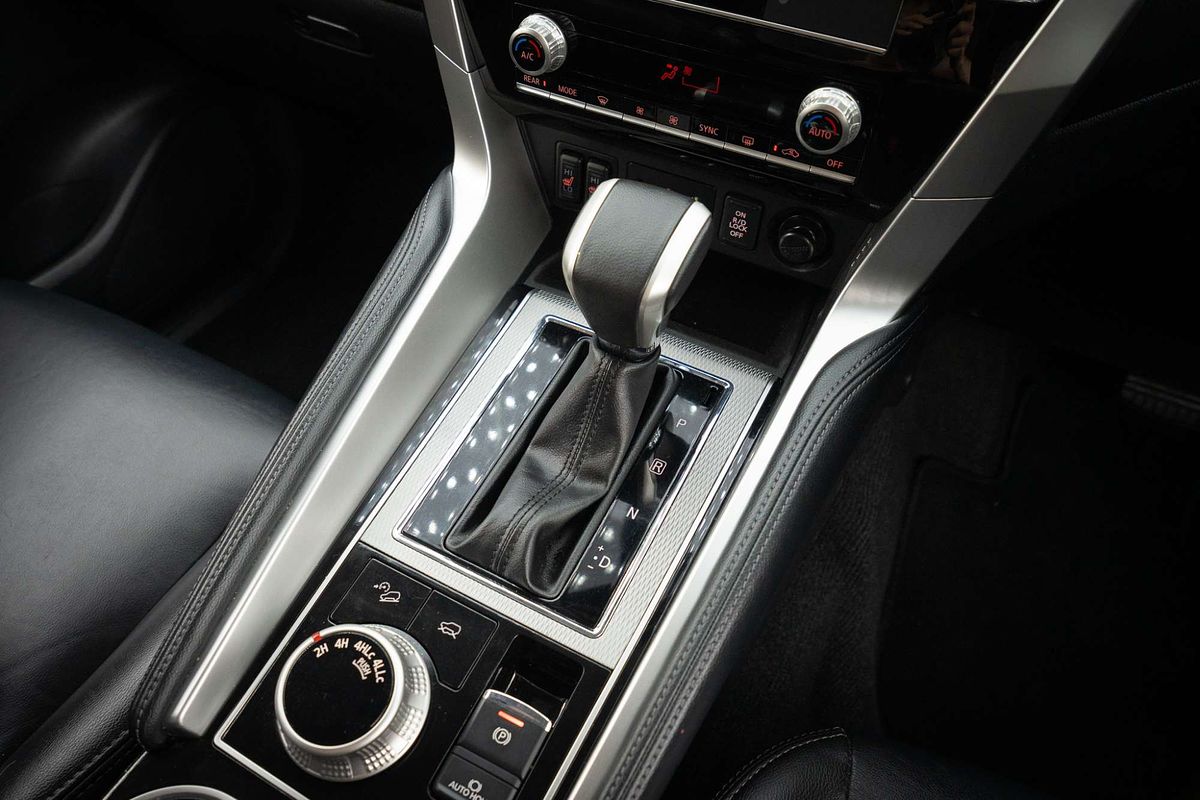 2023 Mitsubishi Pajero Sport Exceed QF