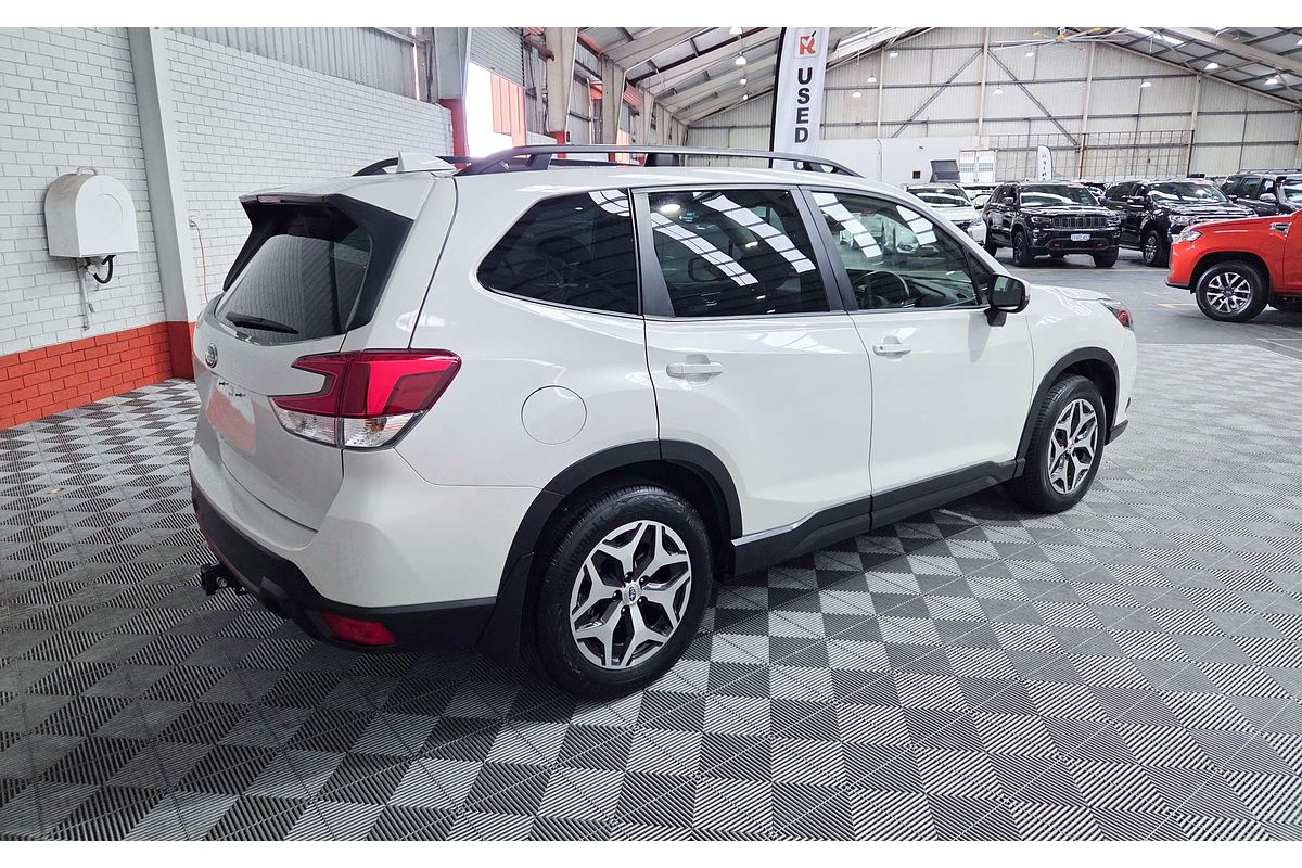 2022 Subaru Forester 2.5i-L S5