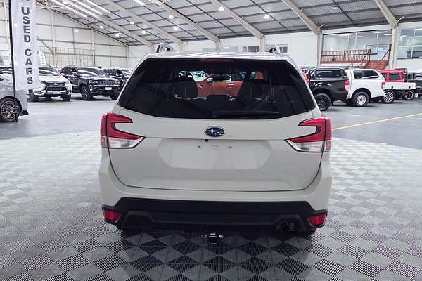 2022 Subaru Forester 2.5i-L S5