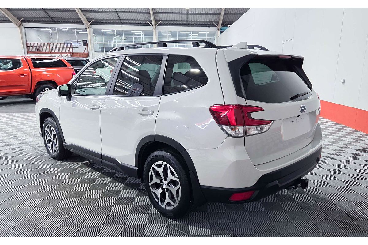 2022 Subaru Forester 2.5i-L S5