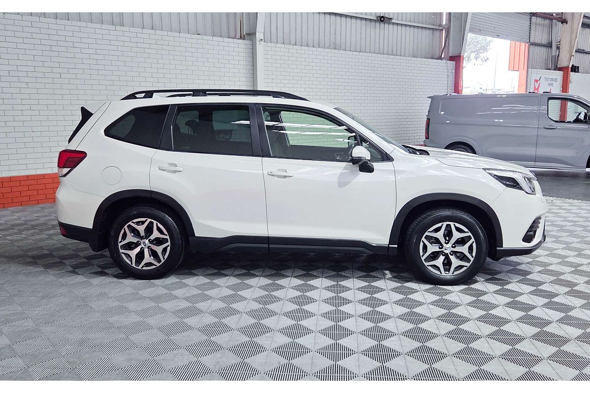 2022 Subaru Forester 2.5i-L S5