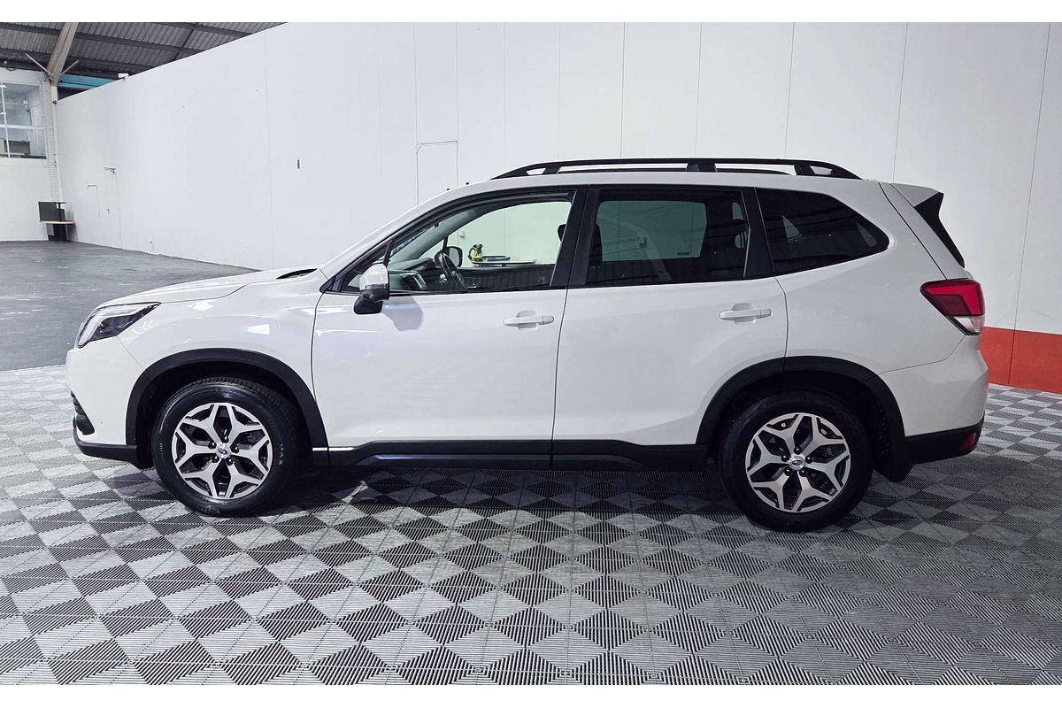 2022 Subaru Forester 2.5i-L S5