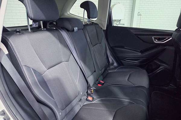 2022 Subaru Forester 2.5i-L S5