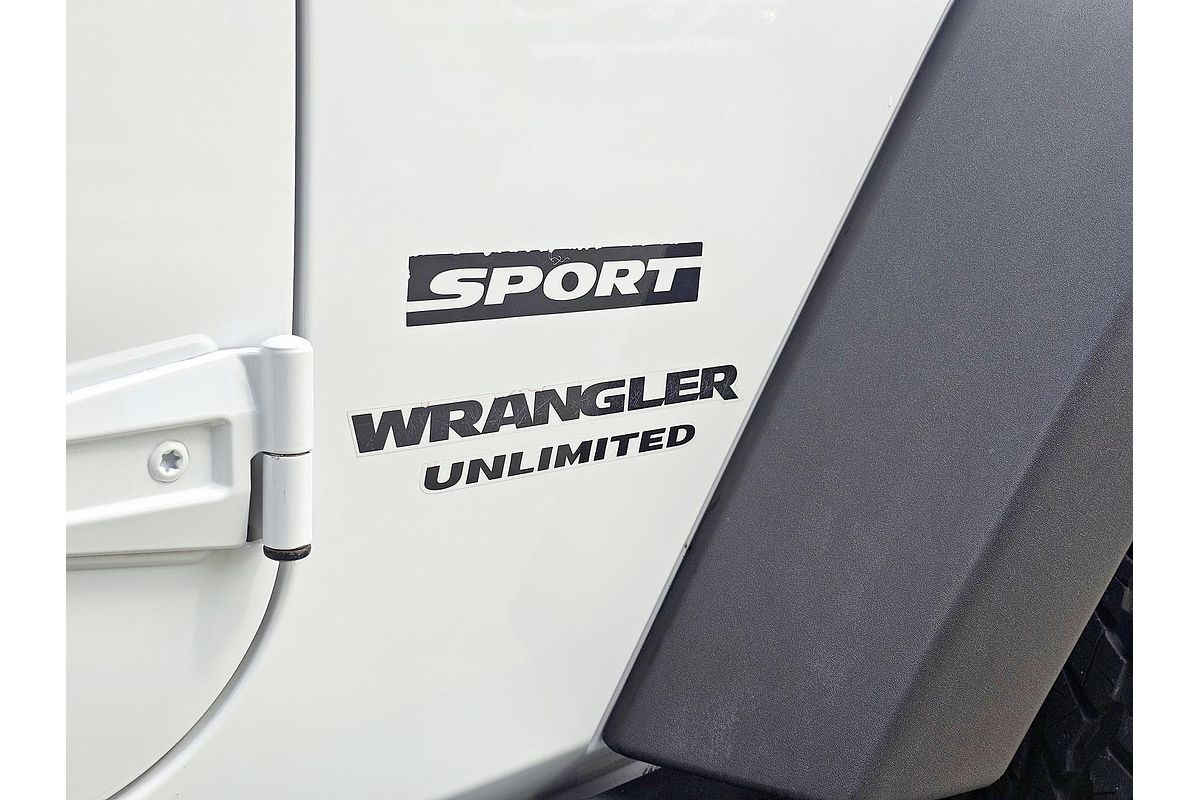 2013 Jeep Wrangler Unlimited Sport JK