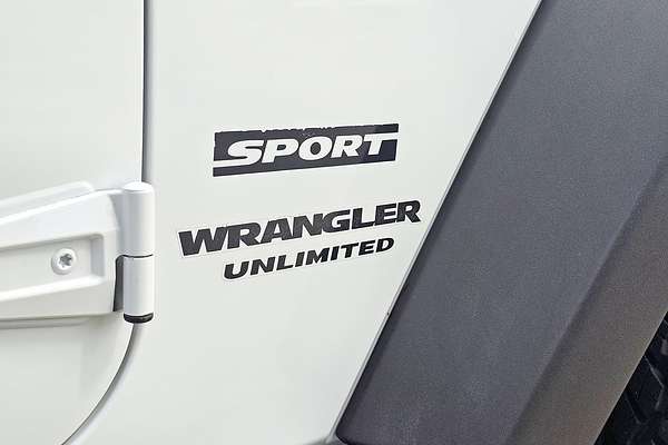 2013 Jeep Wrangler Unlimited Sport JK