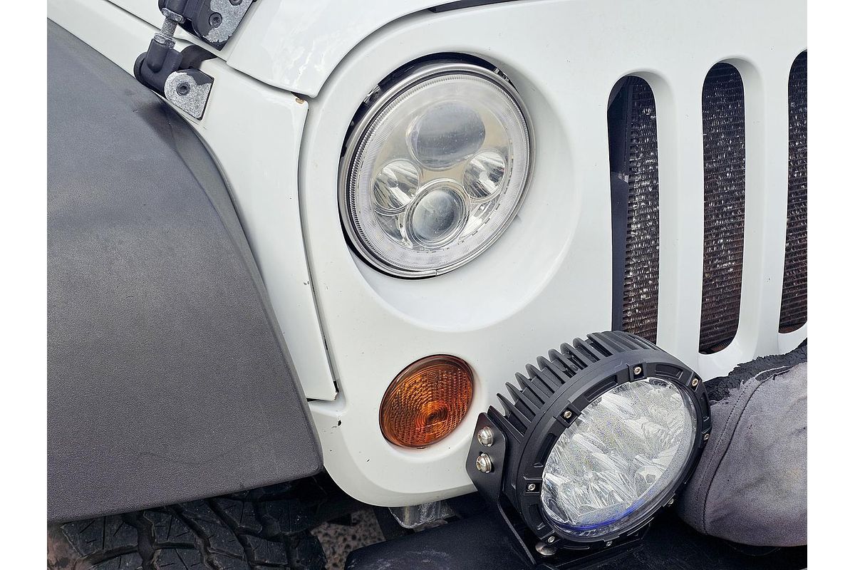 2013 Jeep Wrangler Unlimited Sport JK