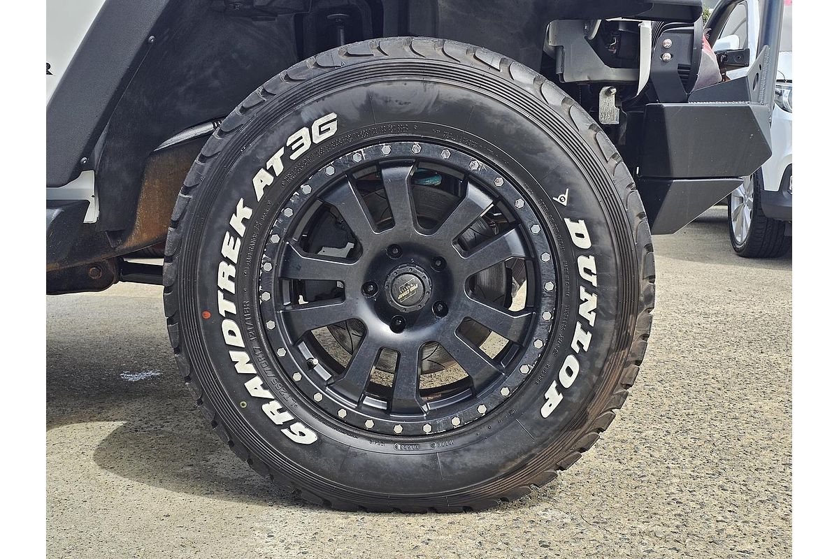 2013 Jeep Wrangler Unlimited Sport JK