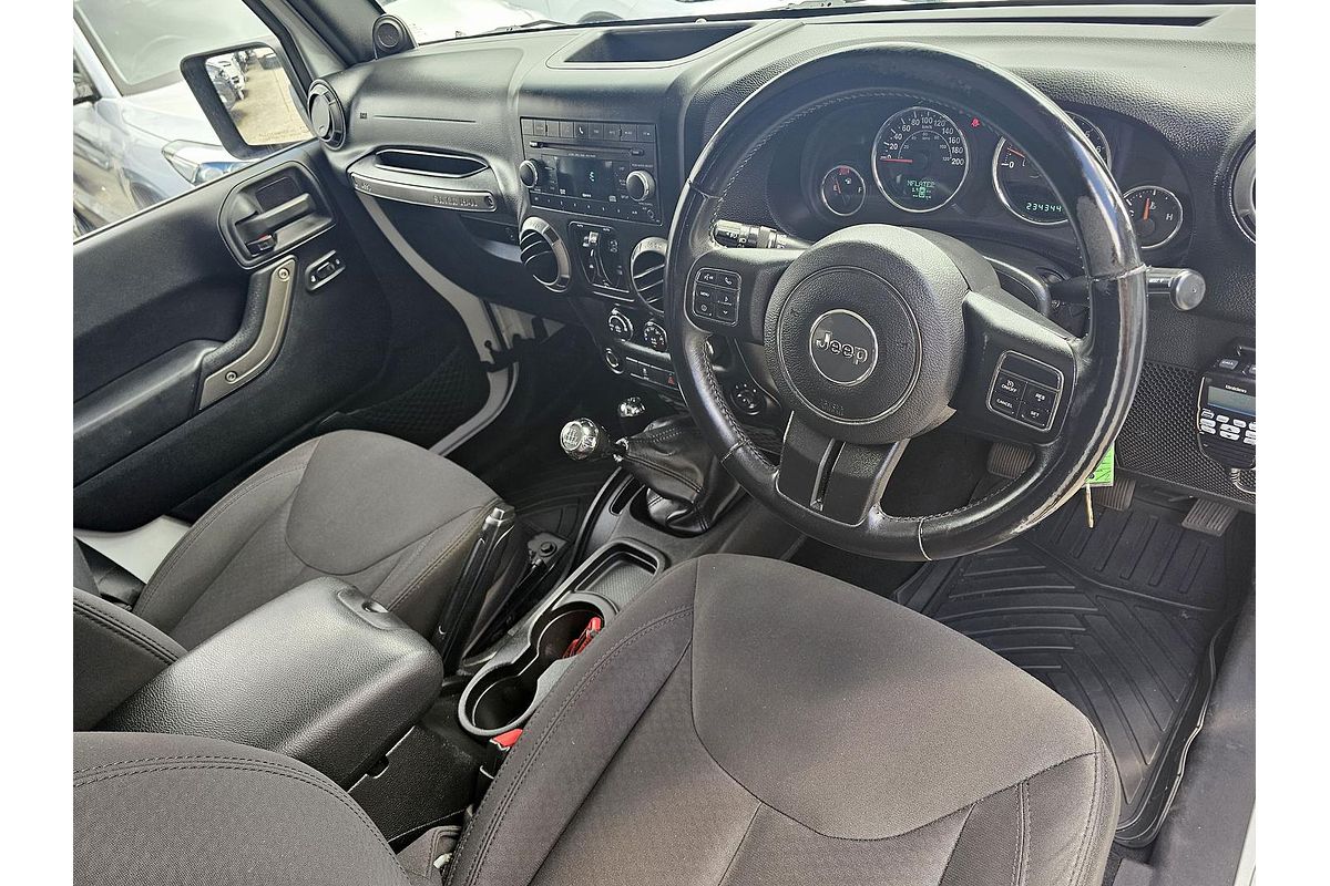 2013 Jeep Wrangler Unlimited Sport JK