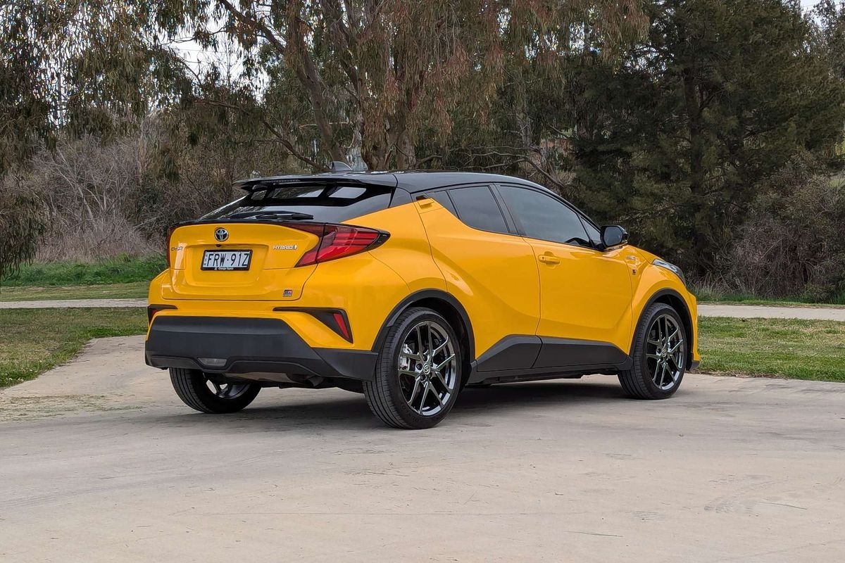 2020 Toyota C-HR GR Sport ZYX10R