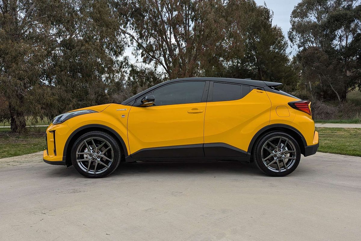 2020 Toyota C-HR GR Sport ZYX10R