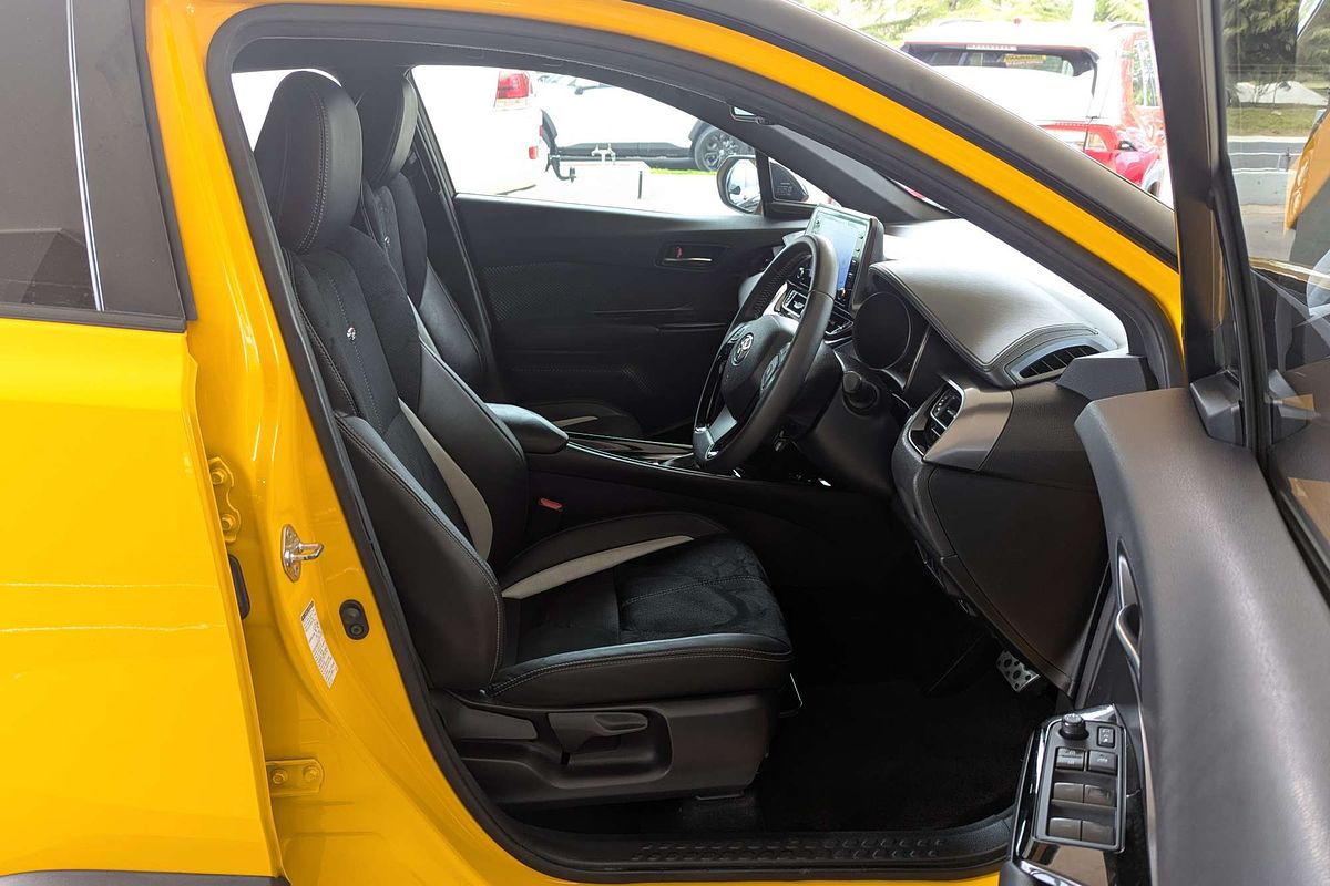 2020 Toyota C-HR GR Sport ZYX10R