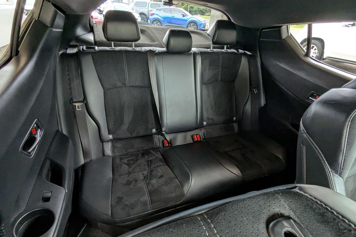 2020 Toyota C-HR GR Sport ZYX10R