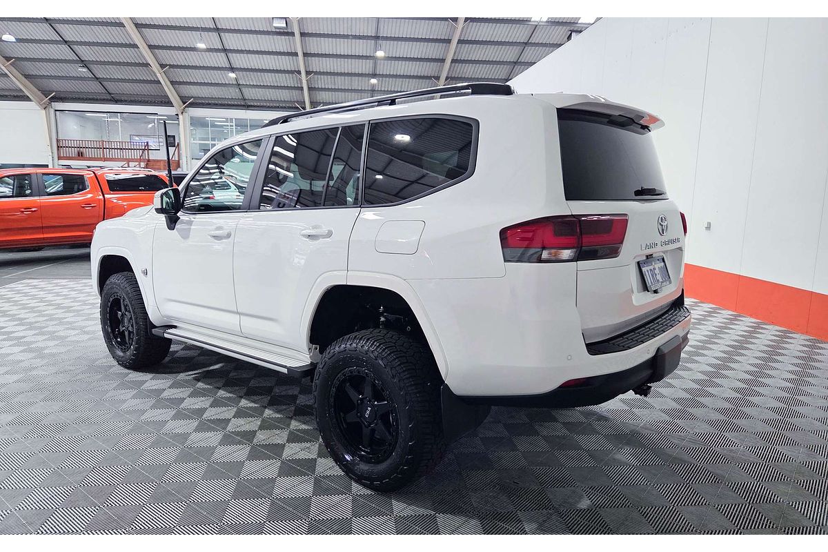 2023 Toyota Landcruiser GXL FJA300R