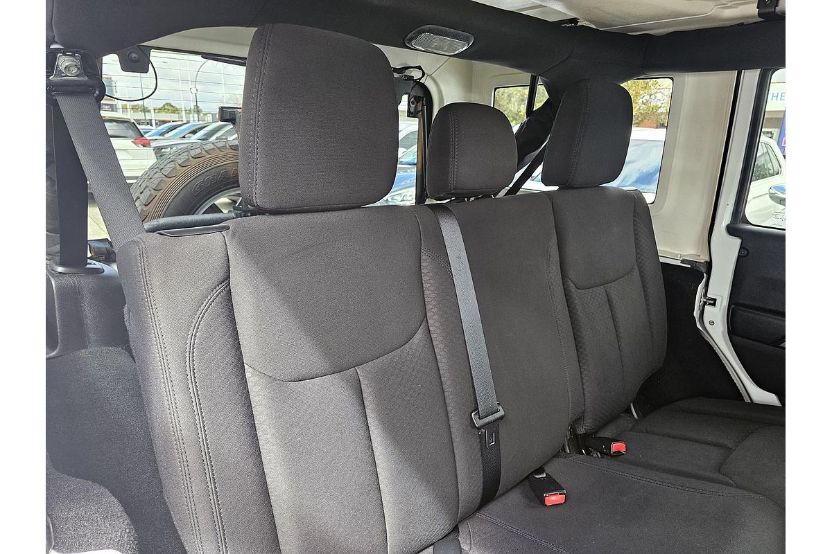2013 Jeep Wrangler Unlimited Sport JK