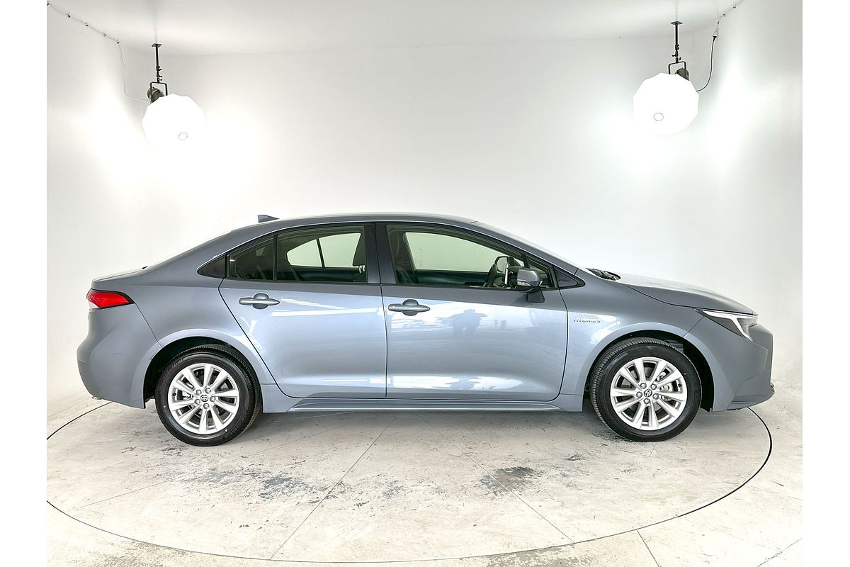 2024 Toyota Corolla Ascent Sport Hybrid ZWE219R