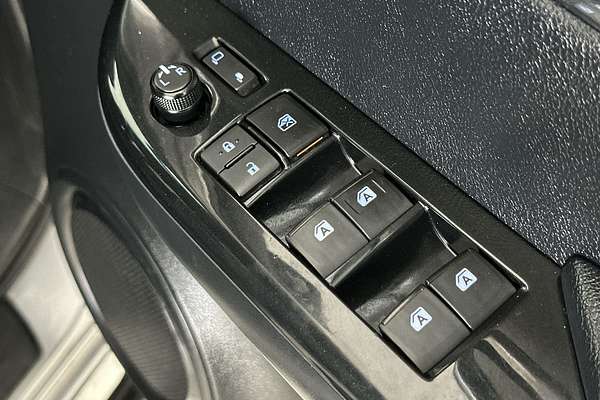 2018 Toyota Hilux Rugged X GUN126R 4X4